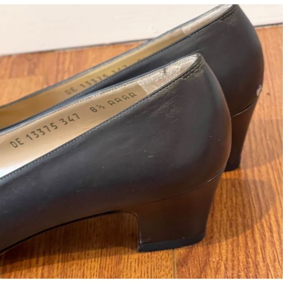 Salvatore Ferragamo Womens Shoes Leather Pump Vintage - Picture 5 of 9